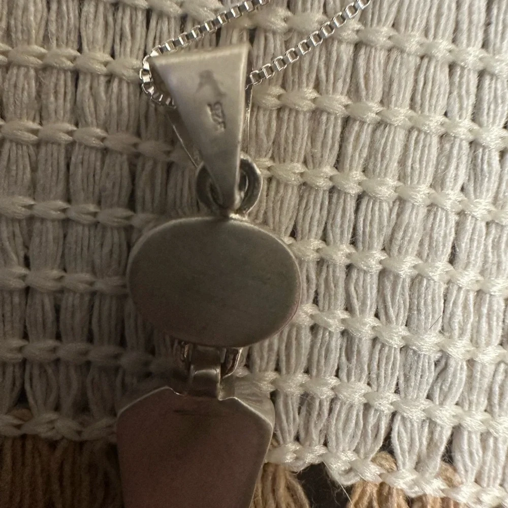 Double Black Stone and Sterling Silver Pendant Necklace on Silver Chain - Picture 8 of 9